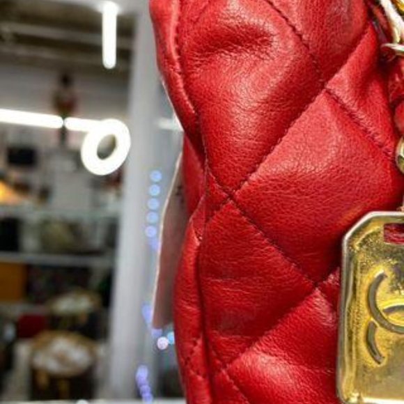 Chanel Vintage Lambskin Satchel Gold Hardware - Picture 5 of 8